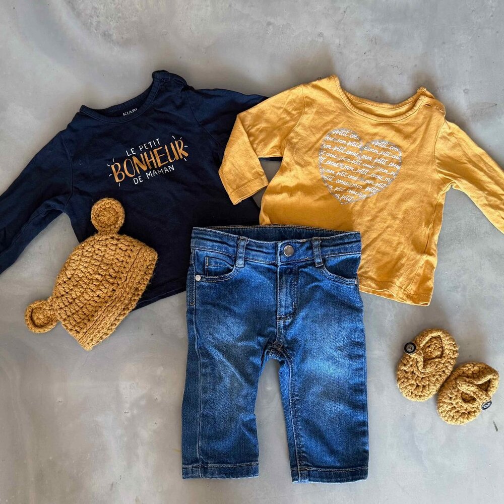 Outfit 6months 5pieces blue and yellow